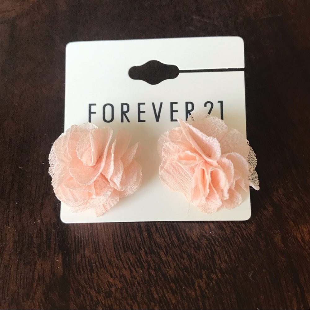 Flower earrings